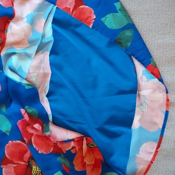 Foxcroft Adessia Hibiscus Floral Dress - Picture 8 of 11